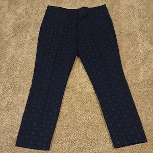 Dalia Women's Navy And Green Patterned Dress Capris